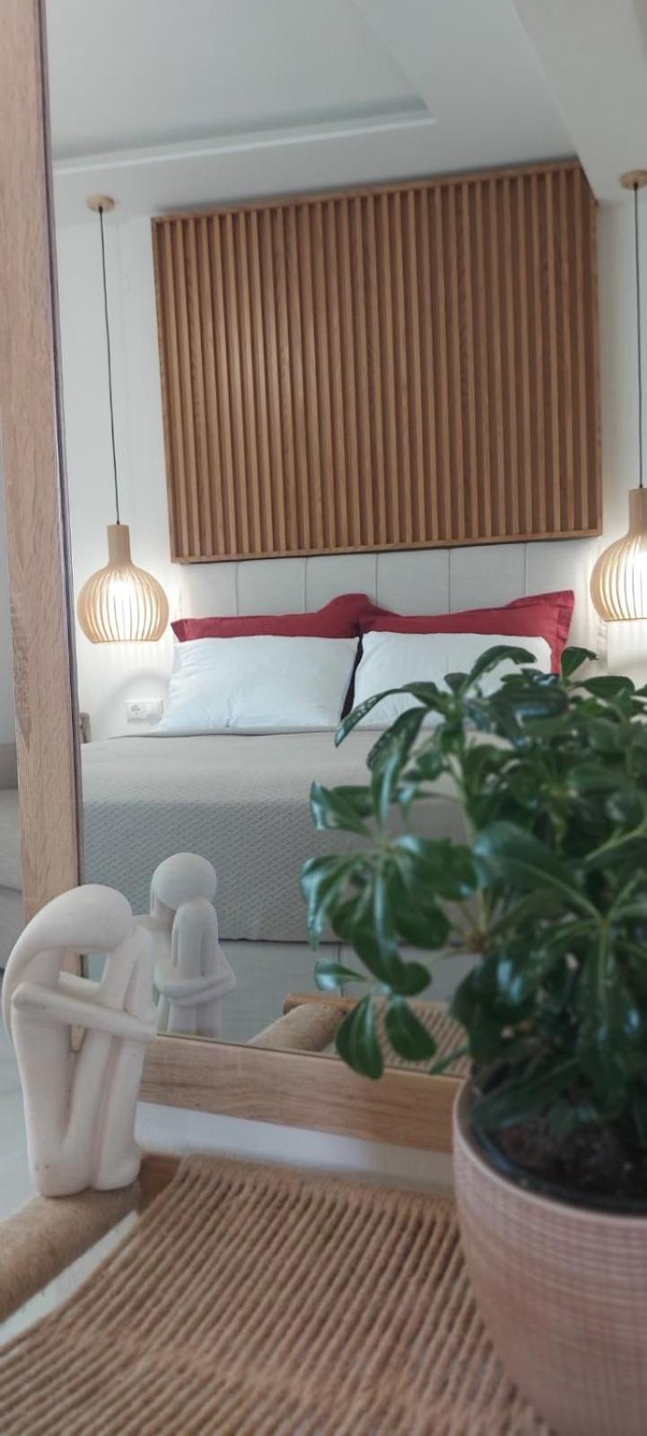 Wide Blue Luxury Boutique Suites Neos Marmaras Exterior foto